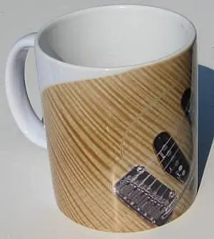 Music Accessories Gifts Planet MUGELE - Tazza stampata con soggetto Chitarra Elettrica Must-Have