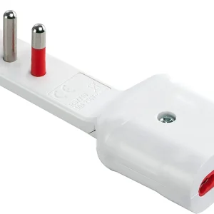 Adattatore Salvaspazio Extra Flat Spina e Presa Italiana 16A 2P+T Angolata Bianco Offerta
